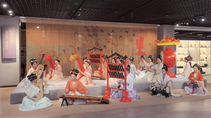 日前，中國（河南）自貿(mào)區(qū)國際藝術(shù)品保稅倉(15141239)-20250715064532